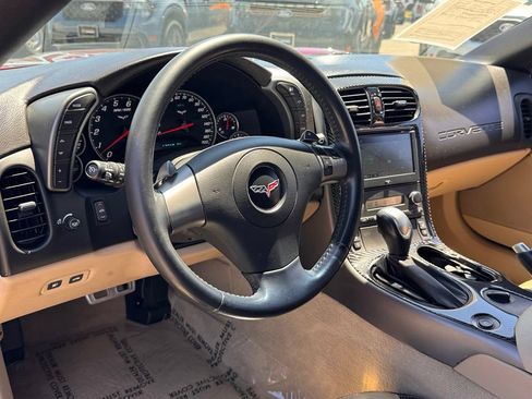 Used 2007 Chevrolet Corvette Convertible w/ Preferred Equipment Group RWD image 28