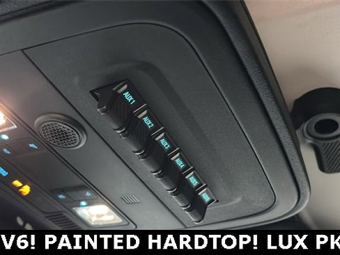 New 2025 Ford Bronco Badlands image 19