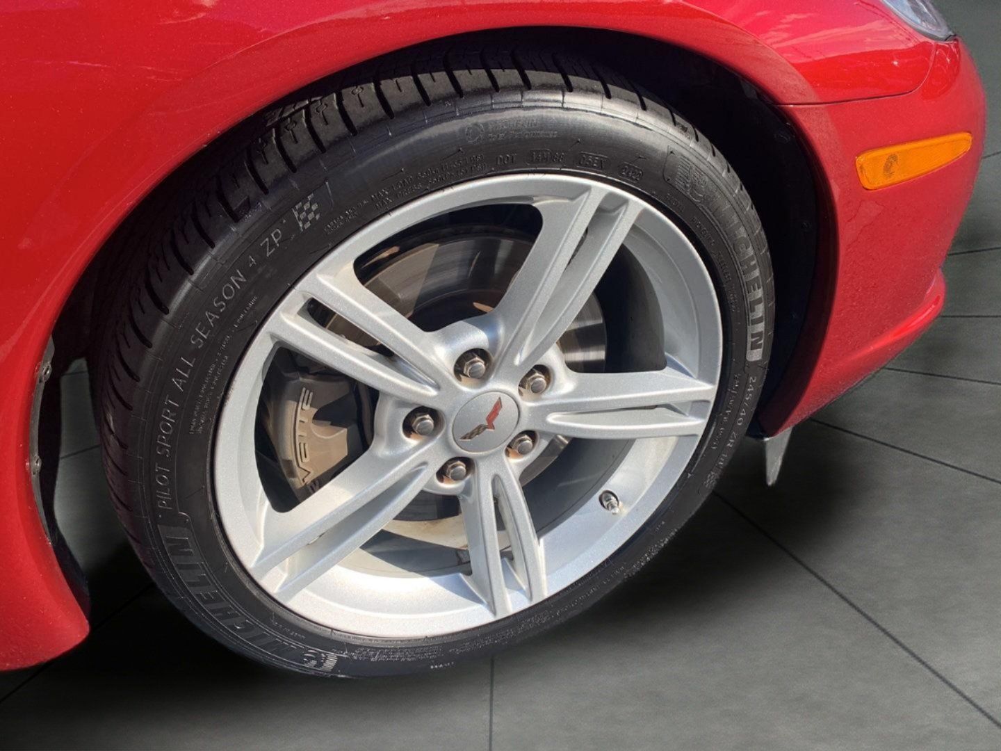 Used 2009 Chevrolet Corvette Coupe w/ Preferred Equipment Group RWD image 11