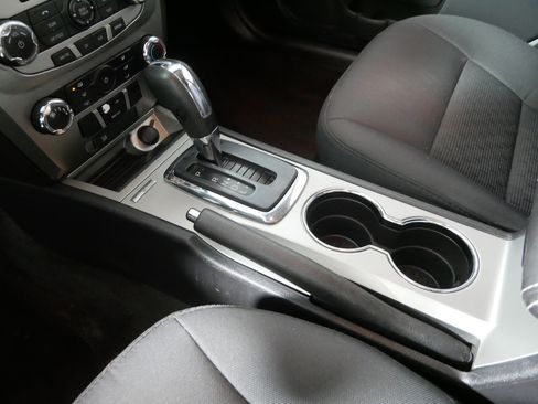 Used 2012 Ford Fusion SE image 24