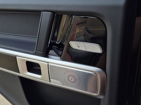 Used 2022 Mercedes-Benz G 550 image 16