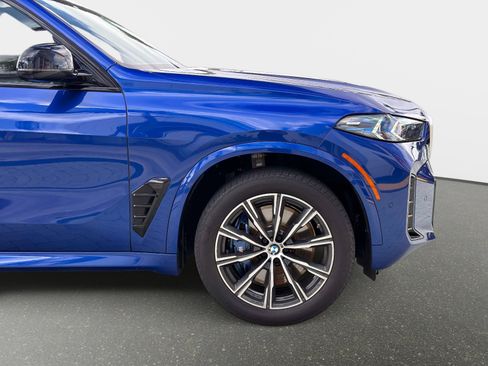 Used 2025 BMW X5 M60i image 21