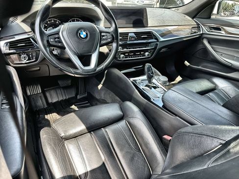 Used 2017 BMW 530i RWD image 20