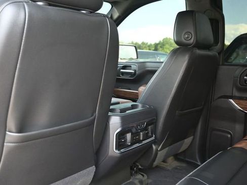 Used 2024 Chevrolet Silverado 3500 High Country w/ High Country Premium Package AWD/4WD image 14