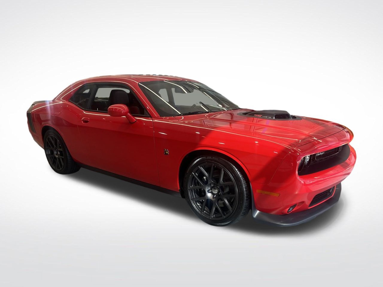 Used 2016 Dodge Challenger R/T Scat Pack RWD image 7