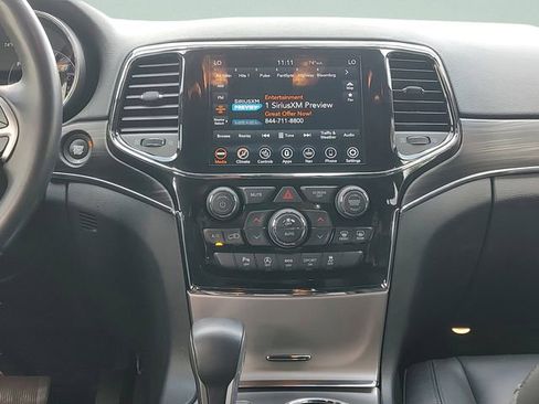 Certified 2022 Jeep Grand Cherokee Limited image 13