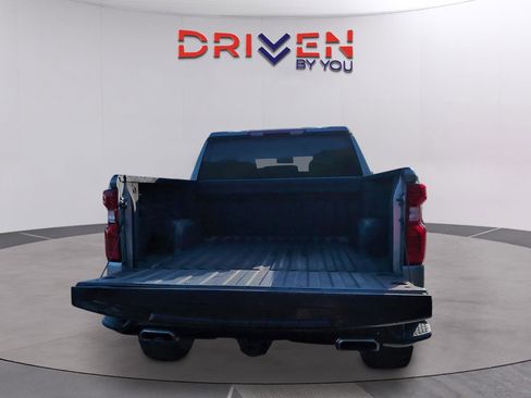 Used 2023 Chevrolet Silverado 1500 Custom Trail Boss image 9