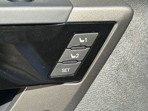 New 2026 Toyota Tundra Limited AWD/4WD image 26
