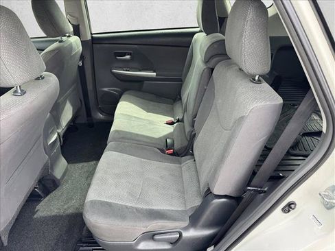 Used 2014 Toyota Prius V Three FWD image 16