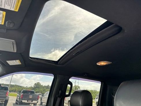 Used 2014 Ford F150 FX4 w/ Equipment Group 402A Luxury AWD/4WD image 16