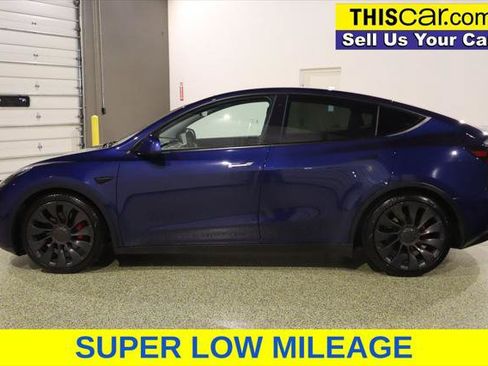 Used 2021 Tesla Model Y Performance AWD/4WD image 4