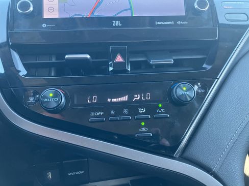 Used 2023 Toyota Camry XSE image 23