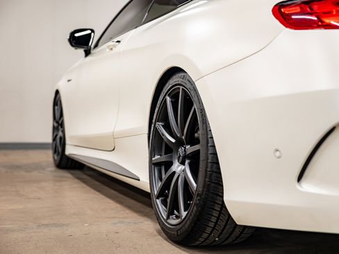 Used 2015 Mercedes-Benz S 63 AMG 4MATIC Coupe image 31