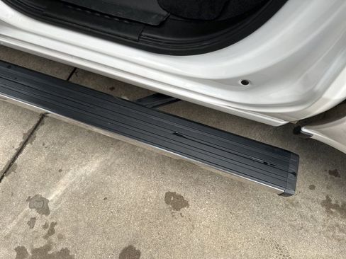 Used 2019 GMC Sierra 1500 Denali w/ Denali Ultimate Package image 13