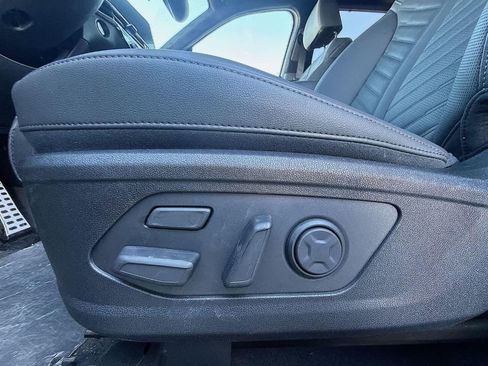 New 2025 Kia Sorento SX Prestige image 24