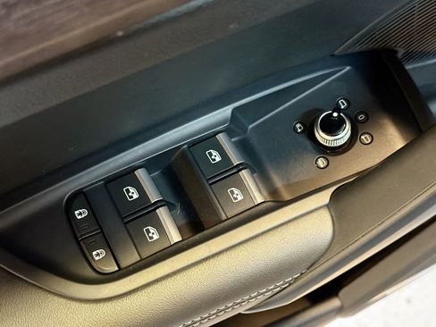 Used 2024 Audi Q5 2.0T Premium Plus image 15