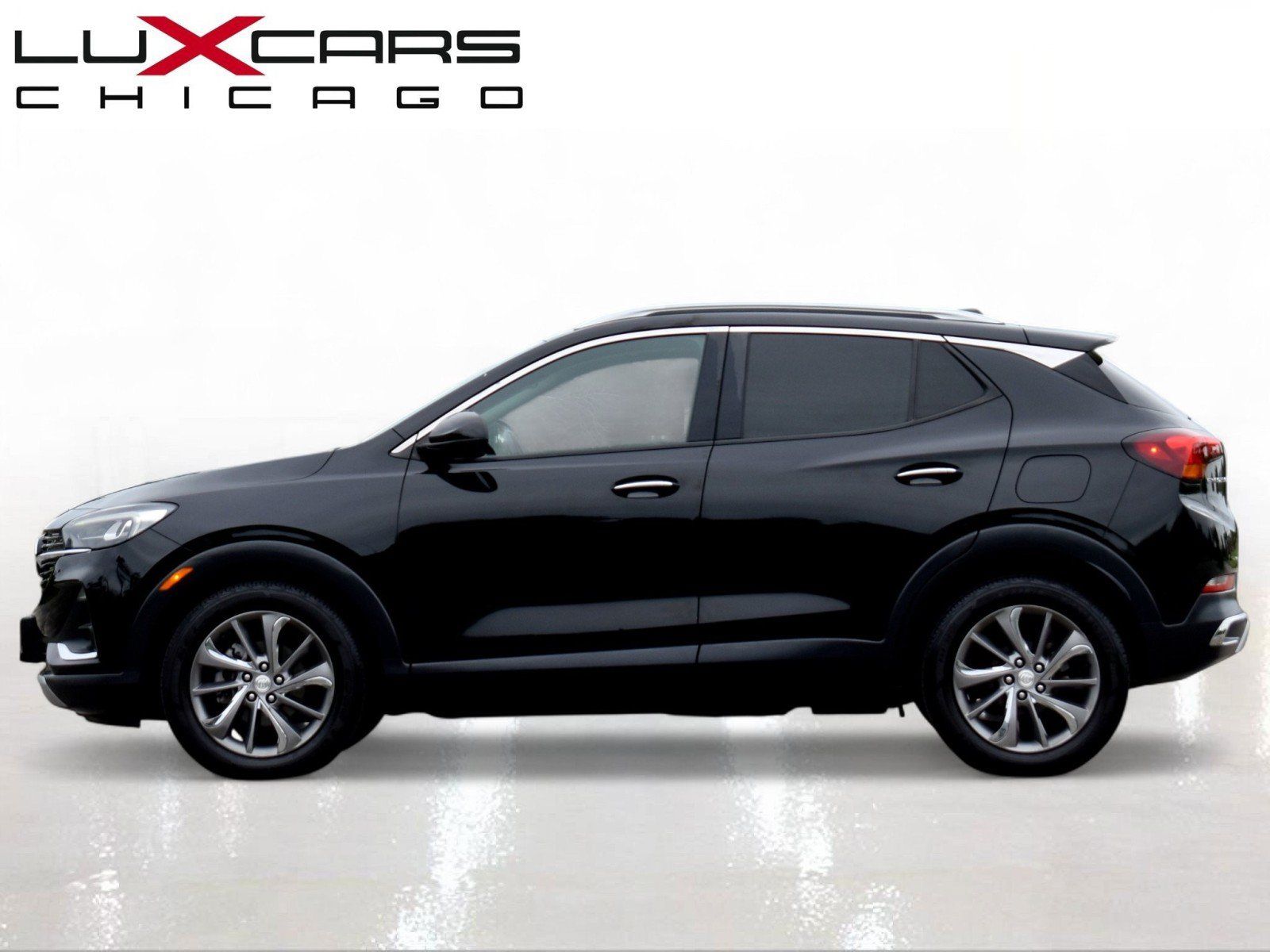 Used 2021 Buick Encore GX Essence w/ Experience Buick Package FWD image 4