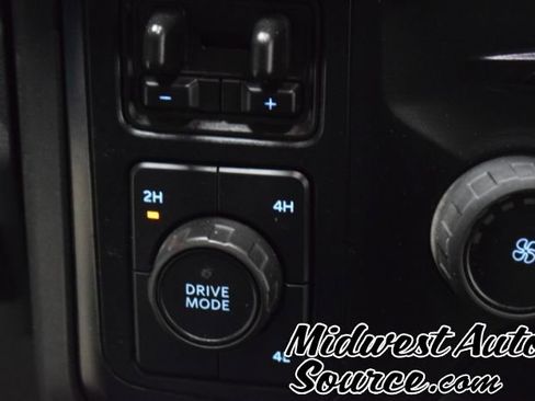 Used 2024 Ford F250 XLT image 15