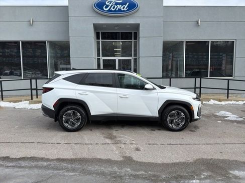 Used 2025 Hyundai Tucson Blue image 2