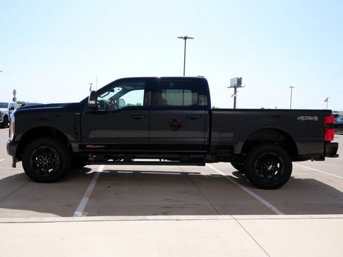New 2026 Ford F250 Lariat w/ Black Appearance Package AWD/4WD image 3
