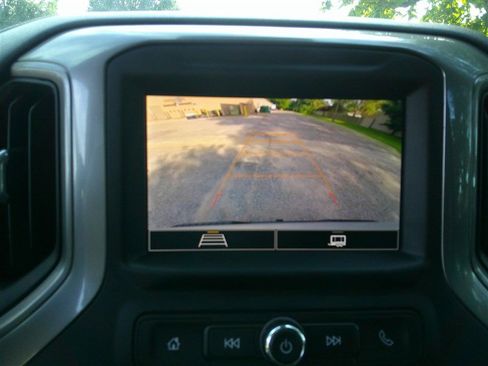 Used 2022 Chevrolet Silverado 1500 Custom Trail Boss w/ LPO, Dark Essentials Package AWD/4WD image 15