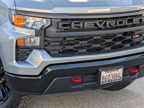 Used 2025 Chevrolet Silverado 1500 Custom Trail Boss AWD/4WD image 3