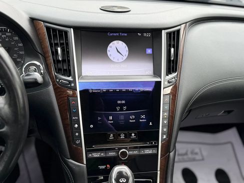 Used 2018 INFINITI Q50 Luxe RWD image 24