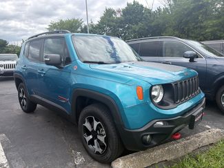 Used 2021 Jeep Renegade Trailhawk w/ Sun & Sound Group AWD/4WD video 1