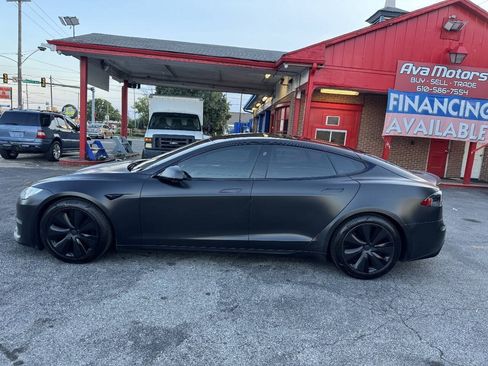 Used 2022 Tesla Model S Plaid AWD/4WD image 7