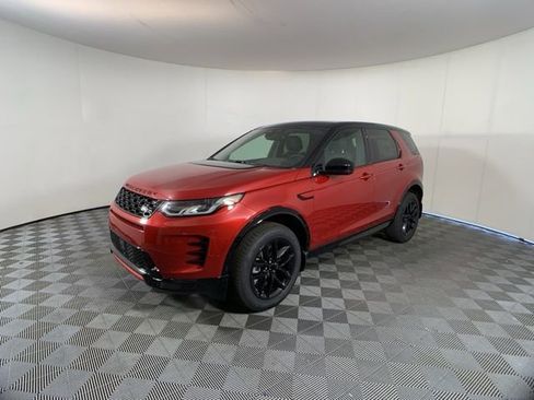 New 2025 Land Rover Discovery Sport Dynamic SE image 3