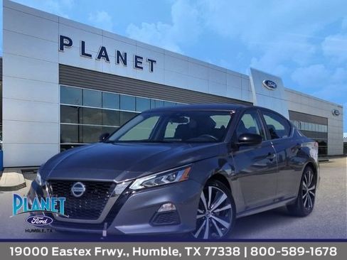 Used 2021 Nissan Altima 2.5 SR FWD image 1