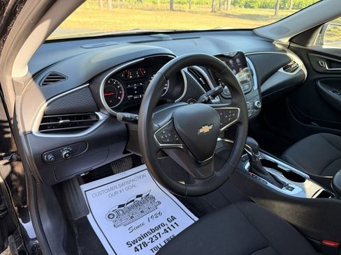 Used 2024 Chevrolet Malibu LT w/ Midnight Edition FWD image 13