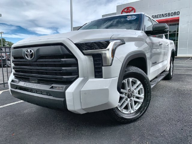 Used 2025 Toyota Tundra SR5 w/ SR5 Premium Package RWD image 4