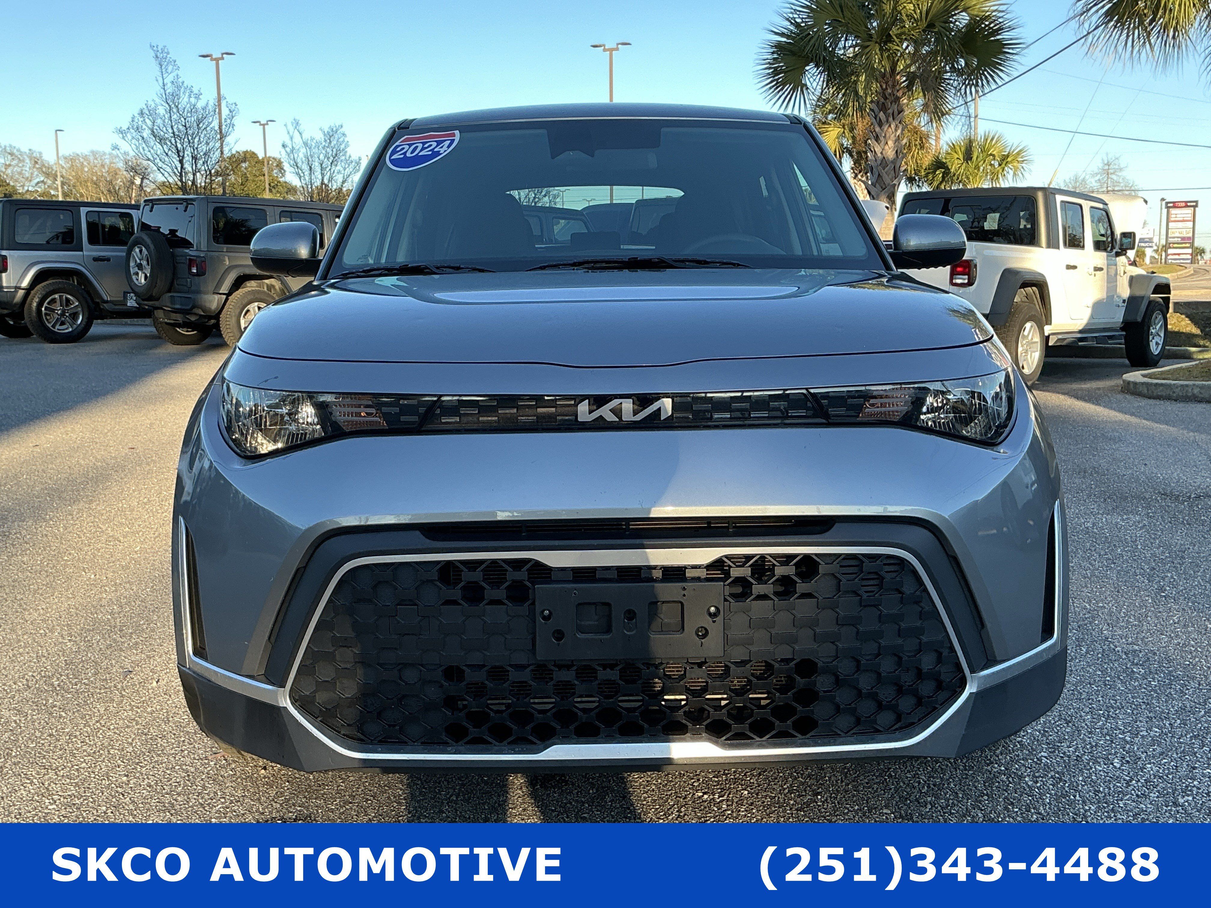 Used 2024 Kia Soul LX w/ Option Group 015 FWD image 8