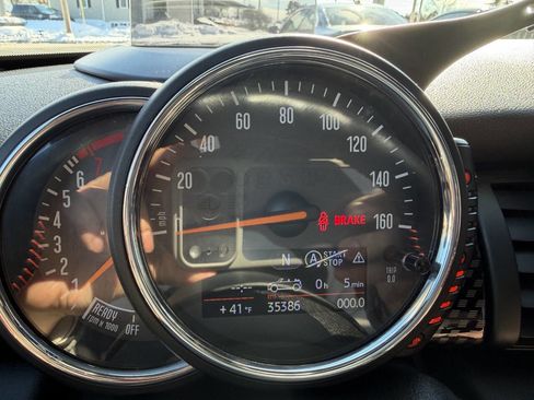 Used 2016 MINI Cooper S image 17