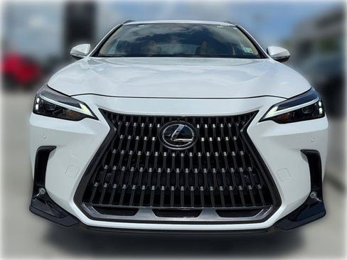 Used 2025 Lexus NX 350 AWD w/ Premium Package image 3