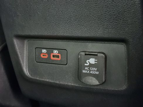 Used 2023 Nissan Frontier SV w/ SV Convenience Package AWD/4WD image 42