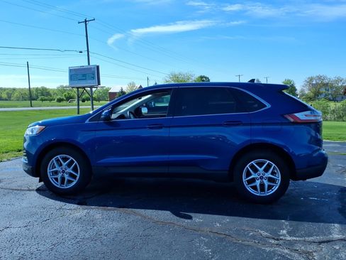 Used 2022 Ford Edge SEL w/ Convenience Package AWD/4WD image 5