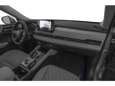 New 2025 Mitsubishi Outlander SEL image 17