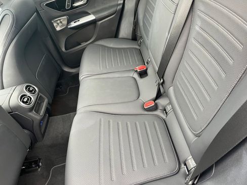 Certified 2025 Mercedes-Benz GLC 350e 4MATIC image 13