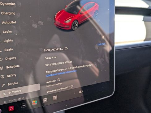 Used 2022 Tesla Model 3 image 21