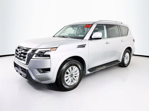 Used 2024 Nissan Armada SV AWD/4WD image 7
