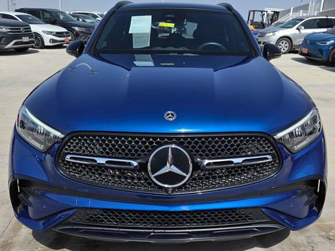 Used 2023 Mercedes-Benz GLC 300 4MATIC image 4