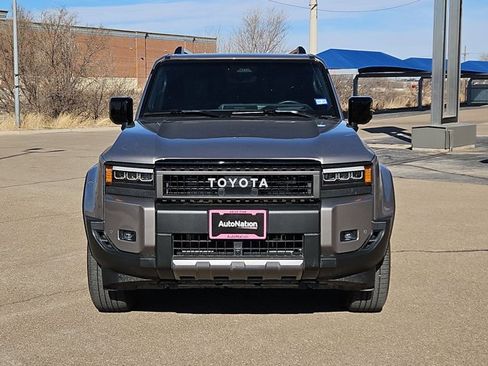 Used 2024 Toyota Land Cruiser image 2