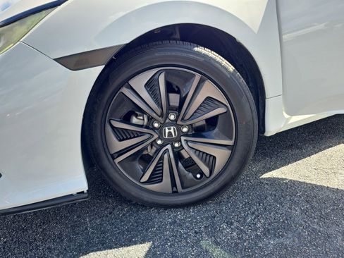 Used 2019 Honda Civic EX image 28