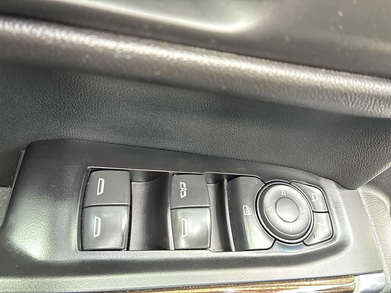 Used 2019 GMC Sierra 1500 SLE AWD/4WD image 15