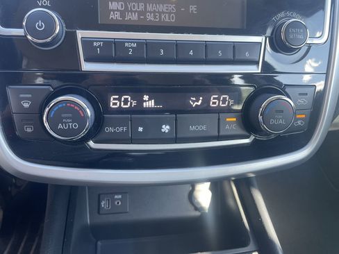 Used 2018 Nissan Altima 2.5 SV image 21