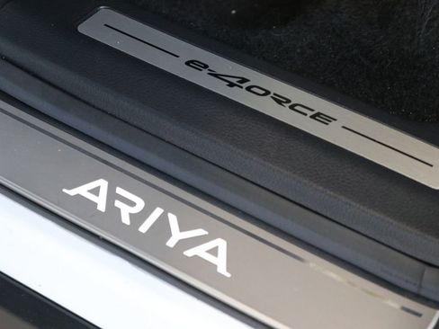 Used 2023 Nissan Ariya AWD image 24