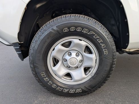 Used 2021 Toyota Tacoma SR image 27