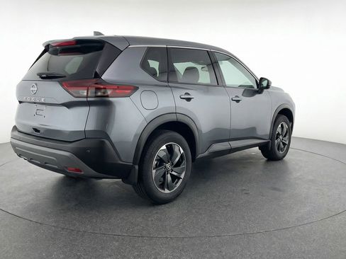 Used 2025 Nissan Rogue SV AWD/4WD image 9